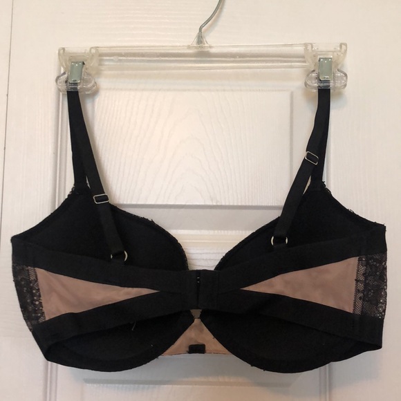 Victoria’s Secret Very Sexy Push-Up Bra - Picture 4 of 6